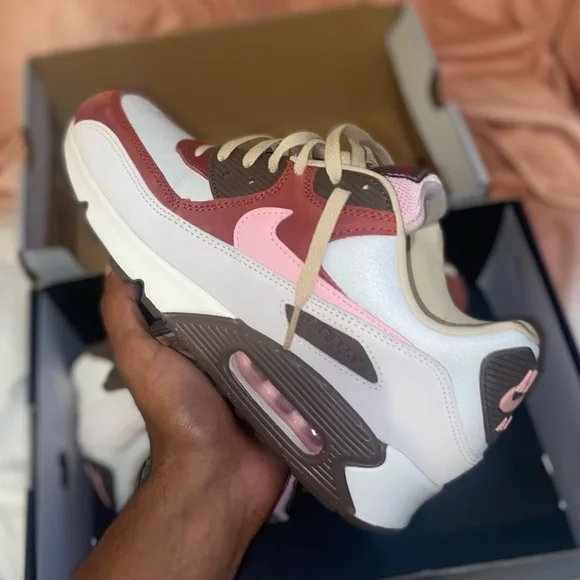 Nike Air Max 90 “Bacon” - Picture 3 of 11